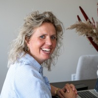 Michelle van Dam - Karsdorp